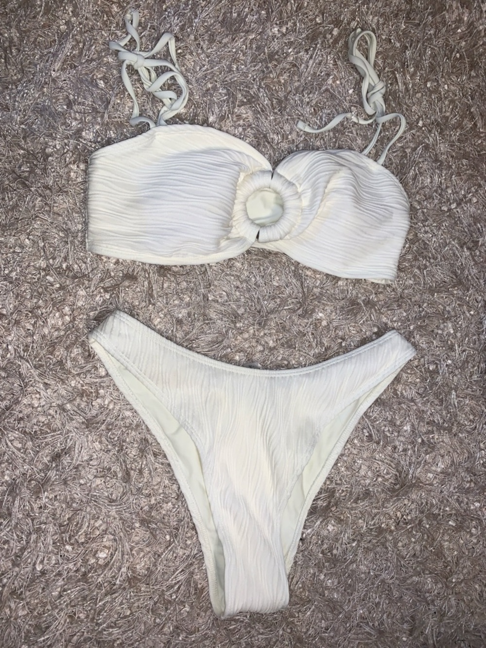 Zaful Cream/ off white Ring-Front Textured Bikini set size M NWOT